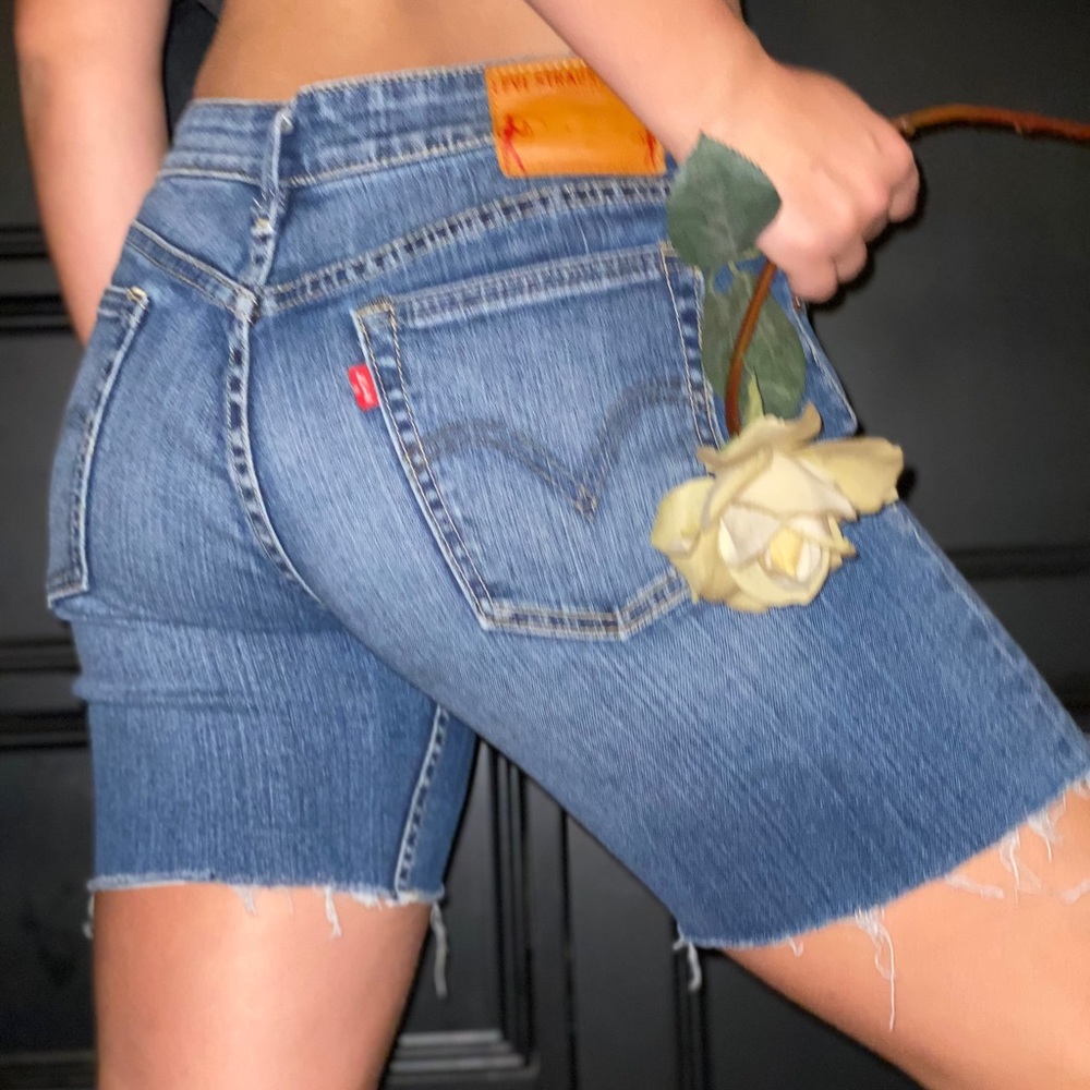 🇺🇸 LEVIS SHORTS 🇺🇸